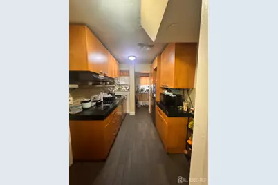 16 Curtis Place, New Brunswick, NJ 08901 - Photo 11