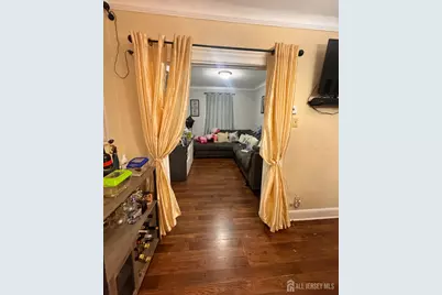 16 Curtis Place, New Brunswick, NJ 08901 - Photo 13