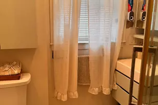 16 Curtis Pl, New Brunswick, NJ 08901 - Photo 9