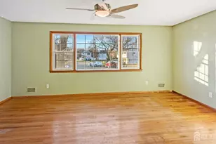 3 Susan Ct, Piscataway Township, NJ 08854 - Photo 11