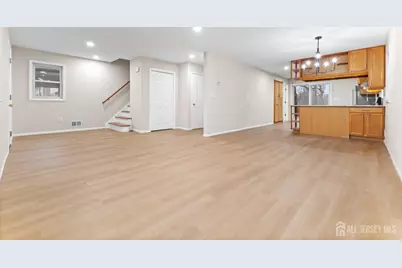 945 Lincoln Boulevard, Middlesex, NJ 08846 - Photo 5