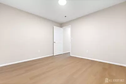 945 Lincoln Boulevard, Middlesex, NJ 08846 - Photo 31