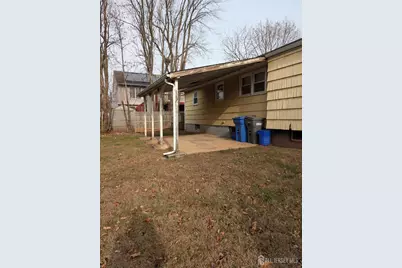 170 Montgomery Street, Piscataway Township, NJ 08854 - Photo 3