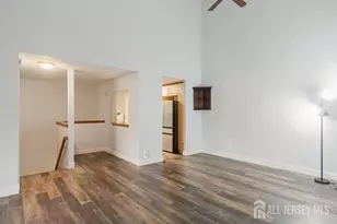 208 Sunshine Ct, Sayreville, NJ 08859 - Photo 7