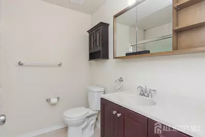 208 Sunshine Court, Sayreville, NJ 08859 - Photo 19
