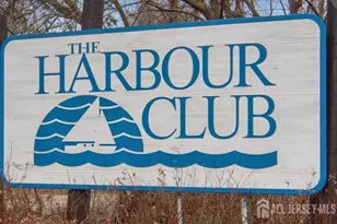 208 Sunshine Ct, Sayreville, NJ 08859 - Photo 25