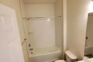 302 South Dr, North Brunswick Township, NJ 08902 - Photo 13