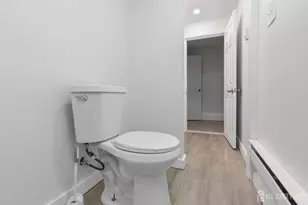 20 Linden Ct, Jersey City, NJ 07305 - Photo 31