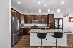 23 Larkspur Ln, Monroe Township, NJ 08831 - Photo 9