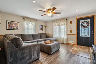 326 Dekalb Ave, Woodbridge Township, NJ 07095 - Photo 3