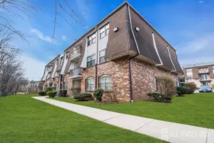 603 Green Hollow Dr, Iselin, NJ 08830 - Photo 1