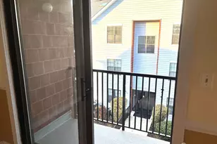 98 Keystone Ct, Edison, NJ 08817 - Photo 5