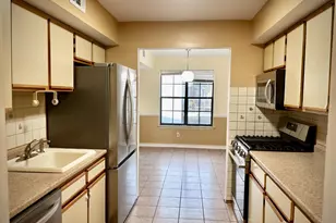 98 Keystone Ct, Edison, NJ 08817 - Photo 3