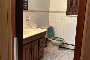 8 Montclair Ave, Edison, NJ 08820 - Photo 13