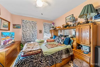 12 Vine Street, Jamesburg, NJ 08831 - Photo 21