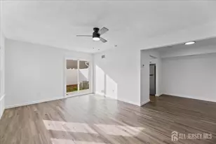 13 Lamont Ct, Winslow Township, NJ 08081 - Photo 5