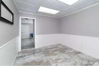 239 Avenel Street #2, 4, Woodbridge Township, NJ 07001 - Photo 11