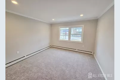 533 S Park Drive S, Perth Amboy, NJ 08861 - Photo 7