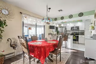 4 Aspen Plaza, Monroe Township, NJ 08831 - Photo 9