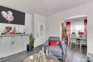 27 Leick Ave, Carteret, NJ 07008 - Photo 9