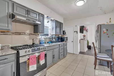 27 Leick Avenue, Carteret, NJ 07008 - Photo 17