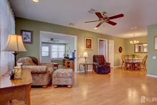 130 Plymouth Ln, Monroe Township, NJ 08831 - Photo 3