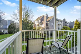 212 Blew Ct, East Brunswick Township, NJ 08816 - Photo 11