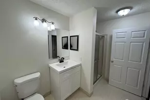 93 Caitlin Ct, Franklin Township, NJ 08823 - Photo 11