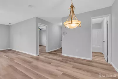 213 Main Street #17, Keansburg, NJ 07747 - Photo 9