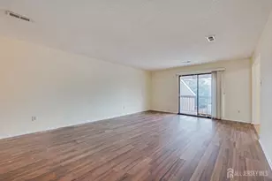 707 Edison Glen Terrace, Edison, NJ 08837 - Photo 5