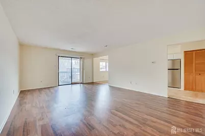 707 Edison Glen Terrace, Edison, NJ 08837 - Photo 5