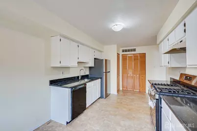 707 Edison Glen Terrace, Edison, NJ 08837 - Photo 13