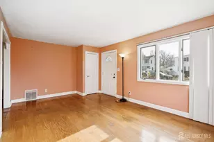 61 Duley Ave, Edison, NJ 08817 - Photo 3