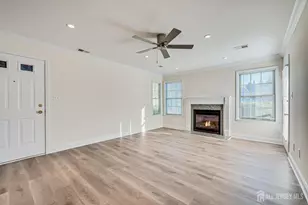 114 Longfield Ct, East Brunswick Township, NJ 08816 - Photo 3