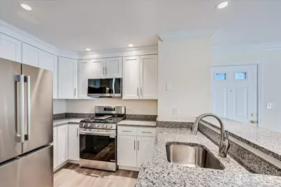 114 Longfield Court, East Brunswick Township, NJ 08816 - Photo 11