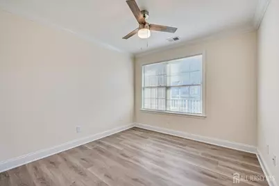 114 Longfield Court, East Brunswick Township, NJ 08816 - Photo 19