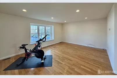 1 Gwizdak Court, Sayreville, NJ 08872 - Photo 15