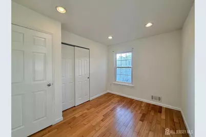 1 Gwizdak Court, Sayreville, NJ 08872 - Photo 3