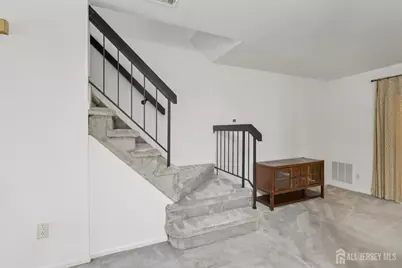 705 Maplecrest Road, Edison, NJ 08820 - Photo 13