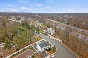 2 Cherbar Ct, Colonia, NJ 07067 - Photo 3