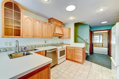 28 Chipper Drive, South Brunswick Township, NJ 08824 - Photo 13