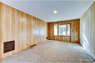 28 Chipper Drive, South Brunswick Township, NJ 08824 - Photo 15