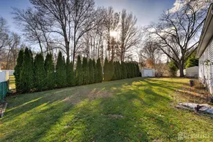 28 Chipper Dr, South Brunswick Township, NJ 08824 - Photo 25