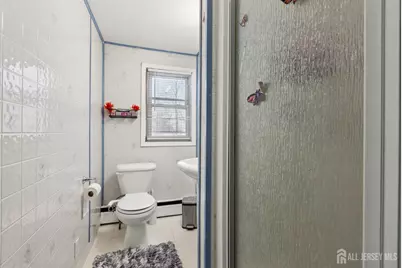 41 Pinetree Drive, Sayreville, NJ 08859 - Photo 17