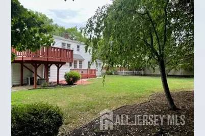 8 Lakeview Avenue, East Brunswick Township, NJ 08816 - Photo 3