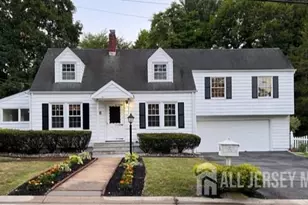 8 Lakeview Ave, East Brunswick Township, NJ 08816 - Photo 1