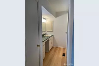 18 Pond View Drive, Plainsboro Township, NJ 08536 - Photo 19