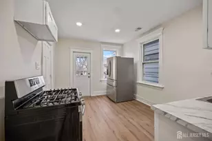 264 Barclay St, Perth Amboy, NJ 08861 - Photo 27