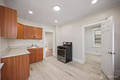 264 Barclay Street, Perth Amboy, NJ 08861 - Photo 15