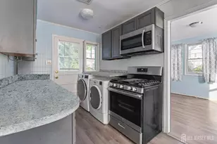 250 Brookside Ave, South Amboy, NJ 08879 - Photo 7